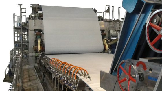 Hoge Prestatiestoiletpapier die tot Machine maken Maagdelijke Automatische Pulp 2800mm