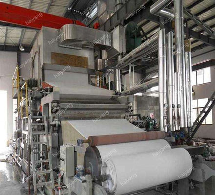1575mm 6T/D Pulp en Papierafval die Jumbo het Papierbroodje recycleren die van het Broodjestoiletpapier Machine maken