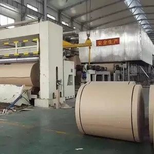 Geaffineerde kraftpapiermachine Liner Fluting Wood Pulp 600m/Min